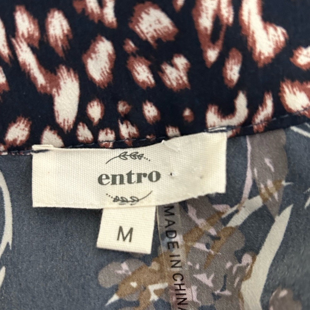 Entro Floral & Leopard Print Tiered Boho Mini Dress Size Medium - Picture 3 of 3